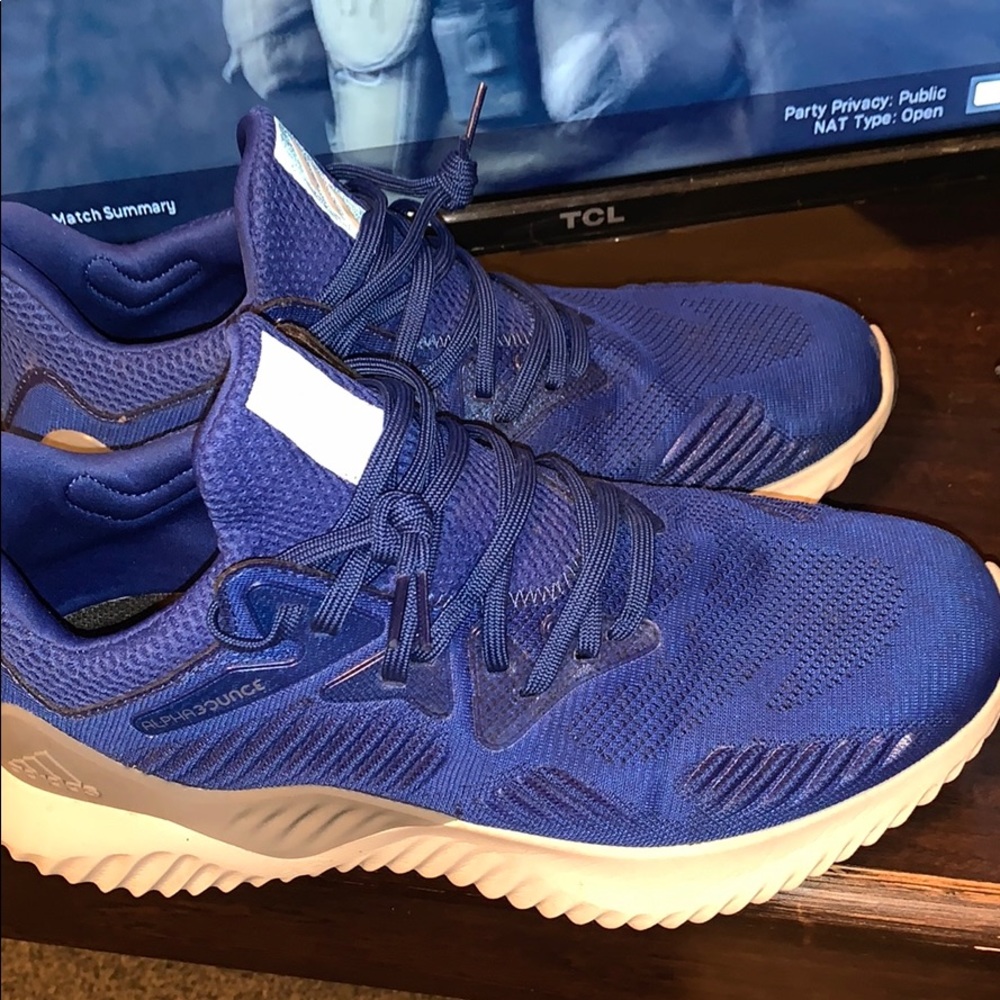 Adidas Bounce running shoes